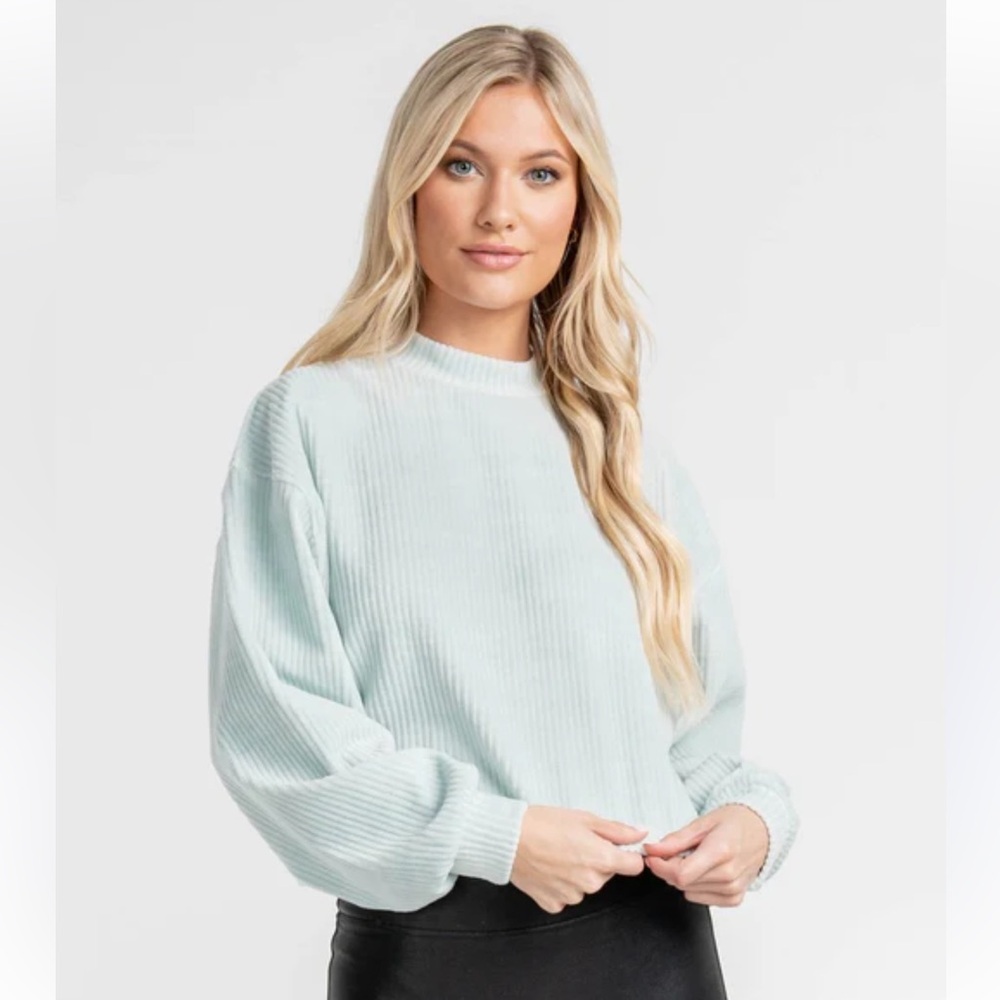 Southern Shirt Cropped Ribbed Sweater EUC M